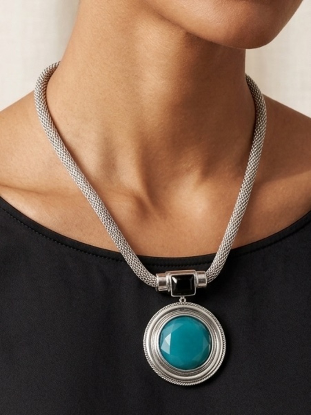 Silver Mesh/Stone Statement Necklace